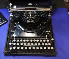 Antique Hammond Multiplex Typewriter with Curved Keyboard and Type-Shuttle Mechanism — listing 5