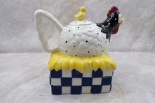 Cooks Club Figural Hen/Rooster on Nest Novelty Ceramic Teapot with Chick Finial — listing 5