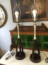 Mid-Century Modern Sculptural Walnut and Brass Table Lamp, listing 2