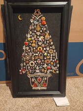 Vintage Costume Jewelry Christmas Tree Framed Art on Purple Velvet — listing 4