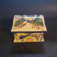 Mexican Talavera Hand-Painted Ceramic Hinged Lidded Trinket Box — listing 6