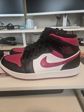 Air Jordan 1 Mid "Gym Red Patent Leather" Sneaker — listing 4
