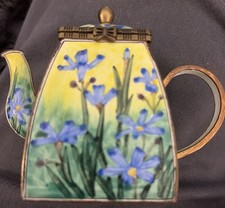 Kelvin Chen Hand-Painted Enamel Miniature Teapot, "Cats" Pattern No.1987 — listing 5