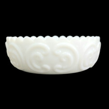 Vintage Milk Glass Kidney-Shaped Nappy Dish with Geometric Pressed Pattern — listing 5