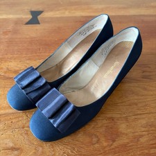 Vintage Neiman Marcus Gray Kid Leather Kitten Heel Pumps, Size 9.5 B — listing 3
