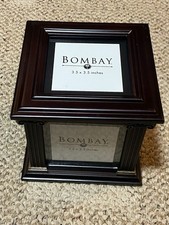 The Bombay Company wood frame Wood Multi-Opening Collage Picture Frame (8-Photo Wall Collage) — listing 2