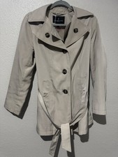 Vintage London Fog Women's Cream Single-Breasted Trench Coat / Maincoat, Size 12 Petite (M) — listing 4