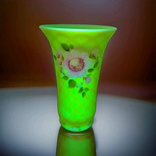 Vintage Uranium Green Depression Glass 8-inch Diamond Point Salad Plate — listing 6