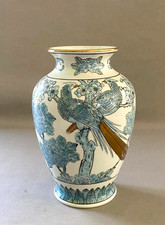 Pair of Japanese Imari-Style Porcelain Square Baluster Vases with Phoenix, Floral, and Cart Motifs — listing 4