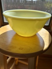 Green Uranium Depression Glass Ribbed Mixing Bowl, 9.5" Diameter — listing 4