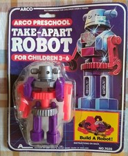 1984 ARCO Preschool Take-Apart Robot No. 7028 (Gold/Red), Sealed on Card — listing 2