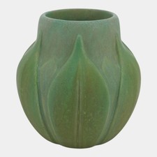 Roseville Pottery Early Velmoss Vase 138-12 — listing 2