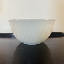 Vintage Anchor Hocking Fire-King White Milk Glass Bowl — listing 6