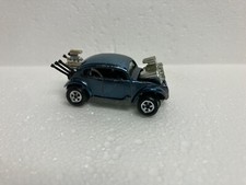 Topper Johnny Lightning Custom 'Bug Bomb' VW Beetle Diecast Car, Purple, circa 1970 — listing 3