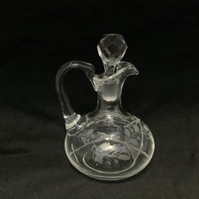Vintage Clear Glass Kerosene Oil Lamp with Etched Torch & Wreath Chimney — listing 4