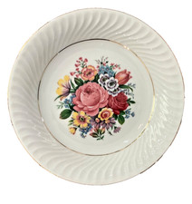 White Porcelain Dinner & Salad Plates with Gold Scalloped Rims (Bundled Set) — listing 6