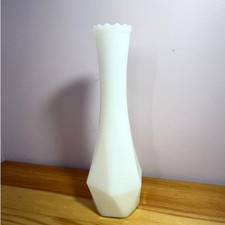 Vintage Milk Glass Bud Vase with Ribbed Fluted Design — listing 4