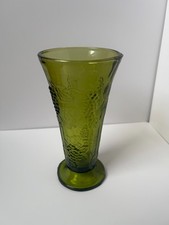 Vintage Heavy Pressed Glass Flared Vase with Scalloped Petal Rim — listing 4