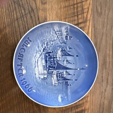 Bing & Grøndahl 1966 Christmas Plate "Home for Christmas" (Juleaften / Fishing Boats Returning to Harbor) — listing 5