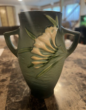 Roseville Pottery Freesia Two-Handled Vase, Shape 126-10, Green Glaze — listing 2