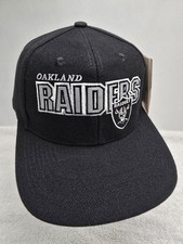 Vintage Los Angeles Raiders Snapback Trucker Hat with Helmet Logo