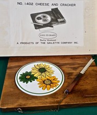 Vintage Ceramic Cheese/Butter Dome with Hand-Painted Sunflower Motif on Underplate — listing 2