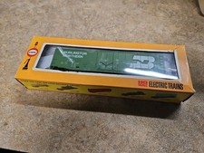 Cox HO Scale Burlington Boxcar in Original Box — listing 3
