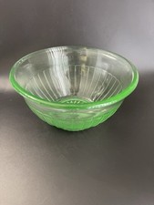 Vintage Green Uranium Glass Ribbed Mixing Bowl, Small 6.5 inch — listing 4