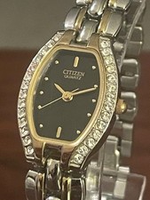 Two-Tone Ladies Quartz Watch with Black Dial — listing 6