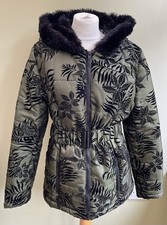 Joe Browns Patchwork Floral Quilted Jacket UK Size 8 — listing 4