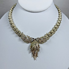 Vintage Matte Gold-Tone Overlapping Curved Link Collar Necklace — listing 5