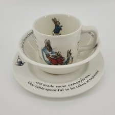 Wedgwood Peter Rabbit 2-Piece Child's Set - Mug and Cup-Well Plate, listing 2