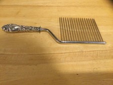 Vintage Sterling Silver Handled Cake Breaker / Angel Food Cake Separator — listing 3