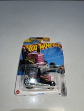 Hot Wheels 2025 HW Metro Series Traffic-Cone Themed Car (#148/250, 5/5) — listing 2