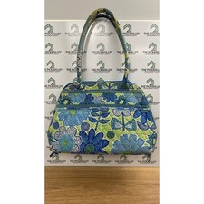 Vera Bradley Quilted Cotton Shoulder Bag in Doodle Daisy — listing 6